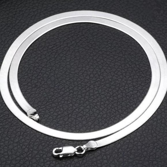 NEW 925 STERLING SILVER HERRINGBONE FLAT NECKLACE, NICE NECKLACE, CUTE NECKLACE - Picture 2 of 6